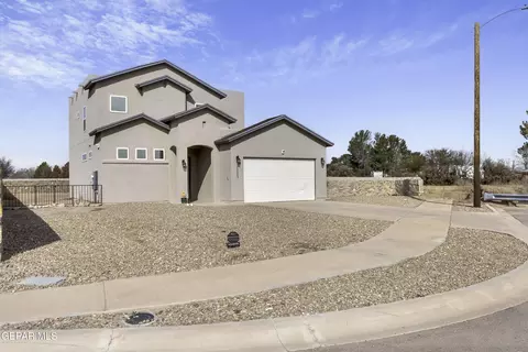 12020 Hidden Gardens Pl, Socorro, TX 79927