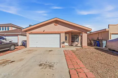 3836 Tierra Roca Pl, El Paso, TX 79938