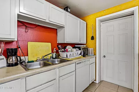 Kitchen - 501 S 8th St, Anthony, TX 79821 photo 2 of 3