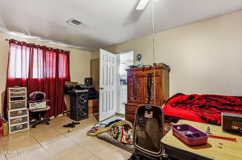 Bedroom - 501 S 8th St, Anthony, TX 79821 photo 8 of 8