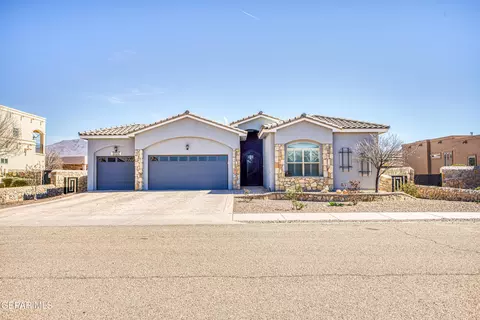 5724 Valley Maple Dr, El Paso, TX 79932