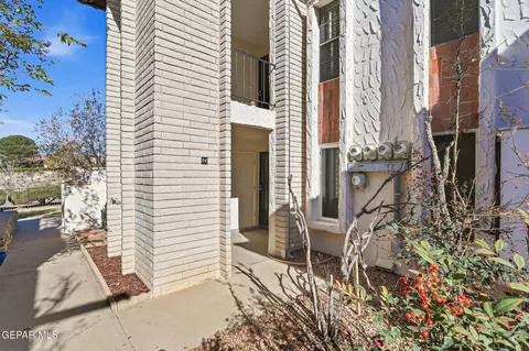 6201 Escondido Dr # 17E, El Paso, TX 79912