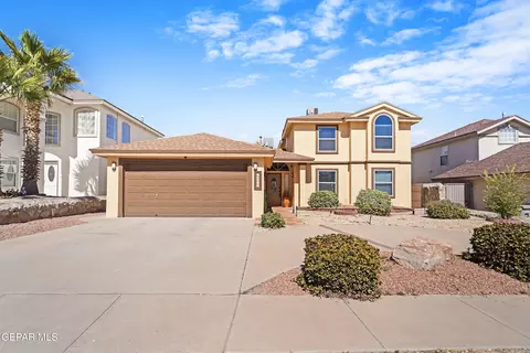 12517 Sun Spirit Dr, El Paso, TX 79938