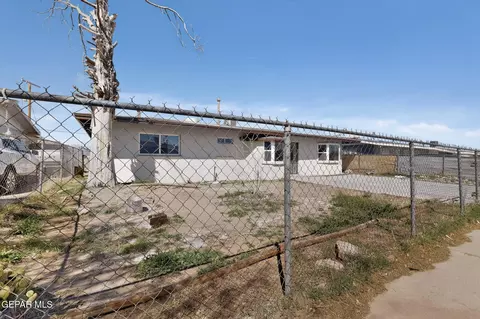 4801 Chisos Ln, El Paso, TX 79904