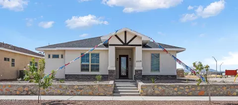 2529 Mike Price Dr, El Paso, TX 79938