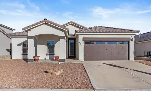 912 Cottage Pl, El Paso, TX 79928