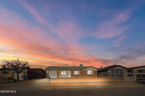 10821 Onyxstone St, El Paso, TX 79924