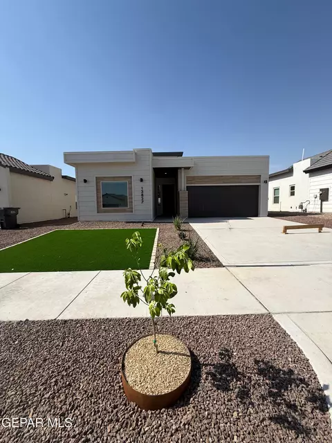 13837 Paseo Del Mar Dr, El Paso, TX 79928