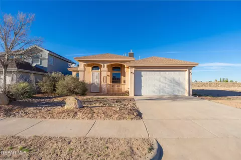 14437 Antwerp Dr, Horizon City, TX 79928