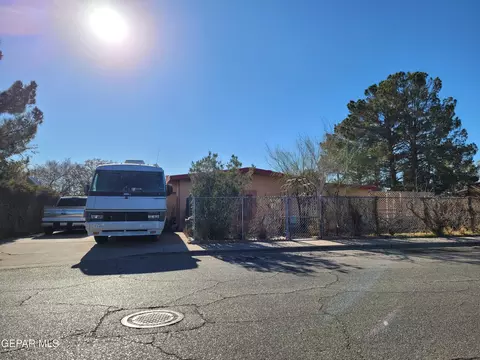 632 Mauer Dr, El Paso, TX 79915