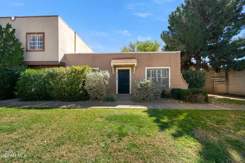 229 Montego Bay Dr, El Paso, TX 79912
