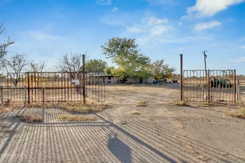 299 Tranquility Rd, Canutillo, TX 79835 photo 16