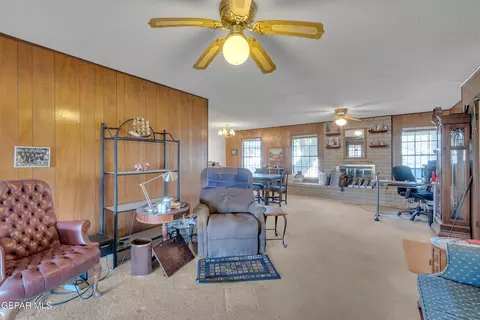 299 Tranquility Rd, Canutillo, TX 79835 photo 4