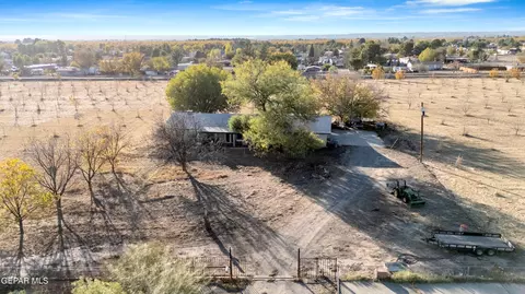 299 Tranquility Rd, Canutillo, TX 79835