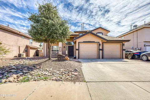 13984 Lago Azul St, Horizon City, TX 79928