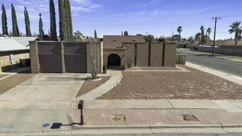 2600 Anise Dr, El Paso, TX 79936