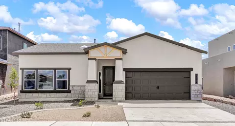 110 Peregrino Trl, Santa Teresa, NM 88008