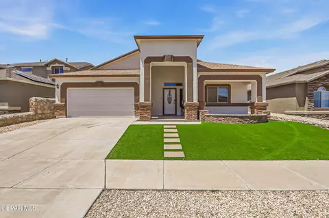 14677 Hunters Grove Ave, El Paso, TX 79938