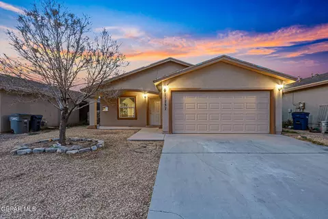 11737 Autumn Wheat Dr, El Paso, TX 79934