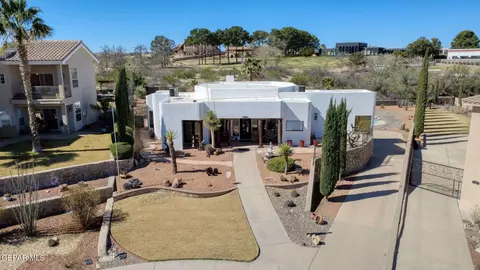 146 Crested Peak Ct, Santa Teresa, NM 88008