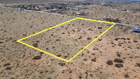 14600 Gruenther Rd, El Paso, TX 79938