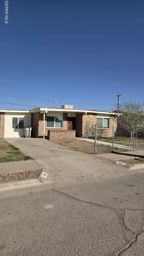 204 Clarisa Ln, El Paso, TX 79907