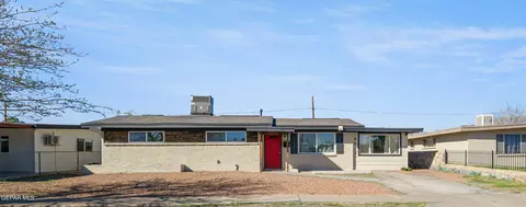 9516 Iris Dr, El Paso, TX 79924