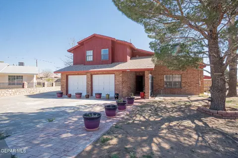 4643 R L Shoemaker Dr, El Paso, TX 79924