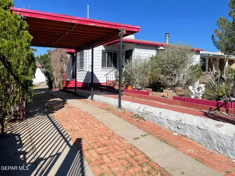 1623 Howze St, El Paso, TX 79903