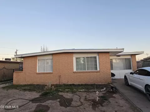 7904 Valle Placido Dr, El Paso, TX 79907