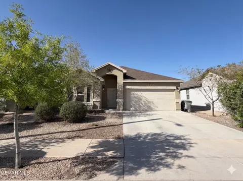 3821 Loma Cristobal, El Paso, TX 79938