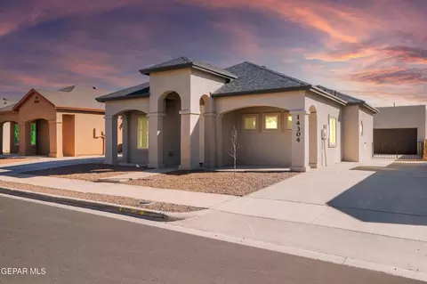 14304 Chris Zingo Ln, El Paso, TX 79928