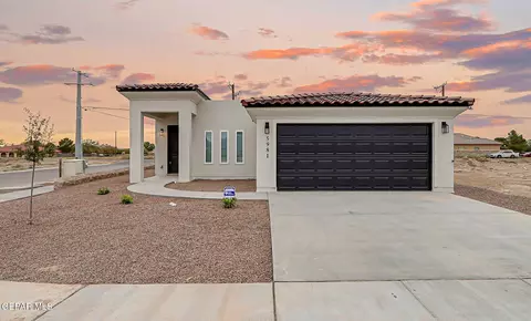 5981 Ruidoso Downs St, El Paso, TX 79932