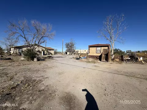 100 Thompson St, Mesquite, NM 88048