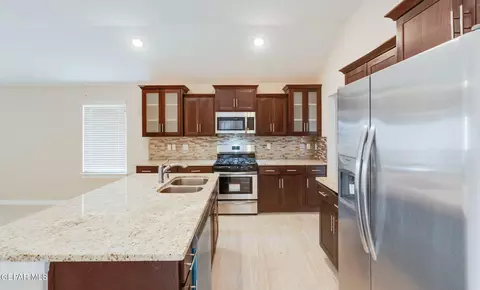 501 Caddo Ln, Clint, TX 79836 photo 15