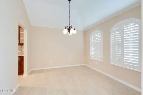 501 Caddo Ln, Clint, TX 79836 photo 10