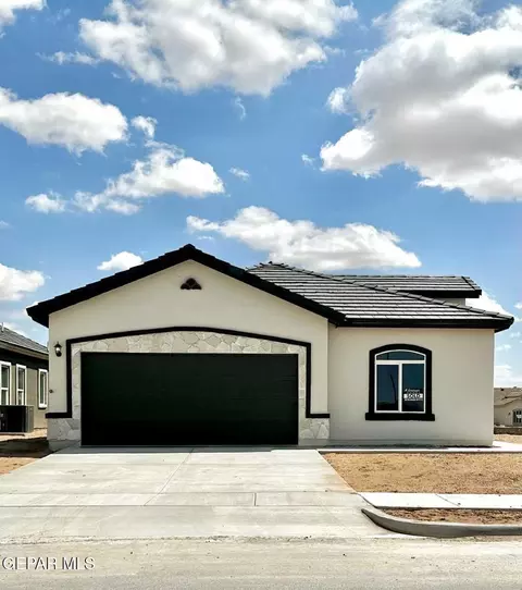 13933 Thunder Sky Ave, El Paso, TX 79928