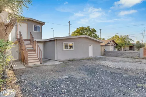 10284 Nirmal Dr, Socorro, TX 79927