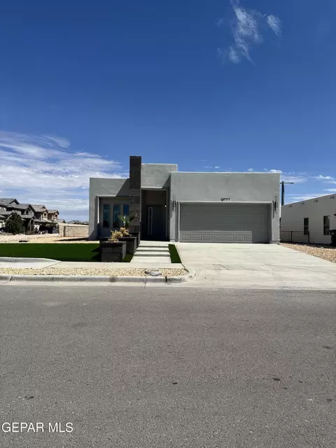 13769 Loreina Luz Ave, El Paso, TX 79928