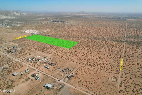 5207 Tamara Dr, El Paso, TX 79938