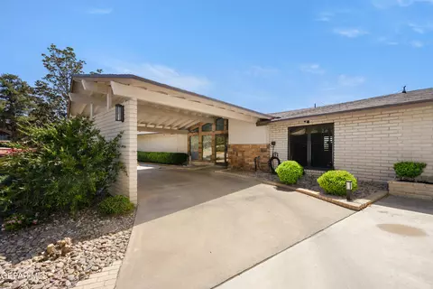 516 N Satellite Dr, El Paso, TX 79912