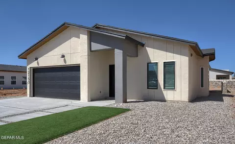13897 Carolina Ponce Ave, Horizon City, TX 79928