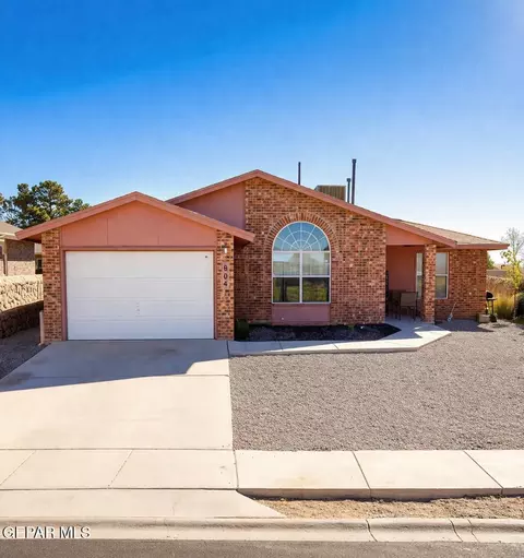 804 Tabasco Pl, Horizon City, TX 79928