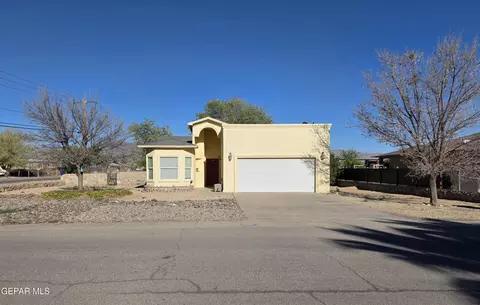 6056 Dona Beatriz Ln, El Paso, TX 79932