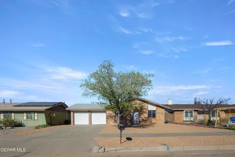 10813 Onyxstone St, El Paso, TX 79924