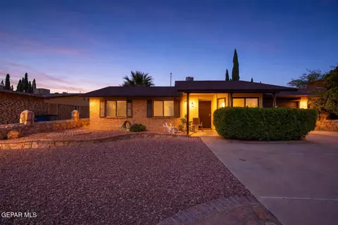 3309 Beachcomber Dr, El Paso, TX 79936