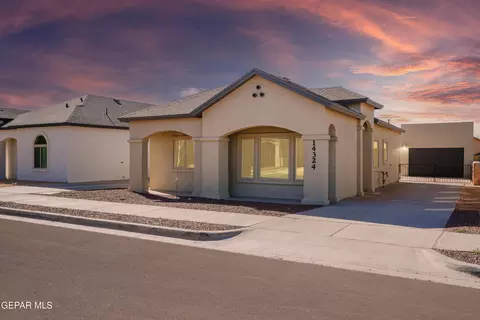 14324 Chris Zingo Ln, El Paso, TX 79928