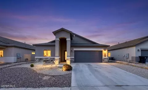 13721 Flora Vista Ave, Horizon City, TX 79928