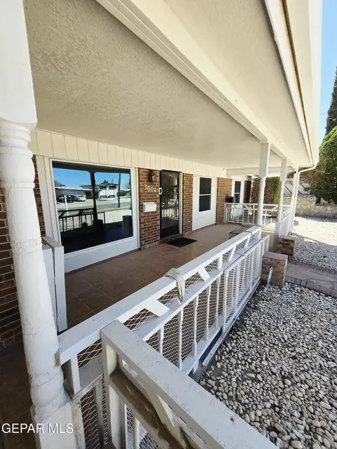 3004 Woodall St, El Paso, TX 79925