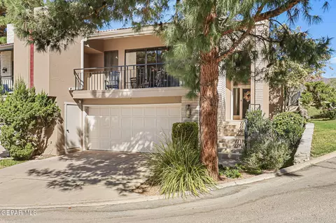 5944 Mira Hermosa Dr, El Paso, TX 79912